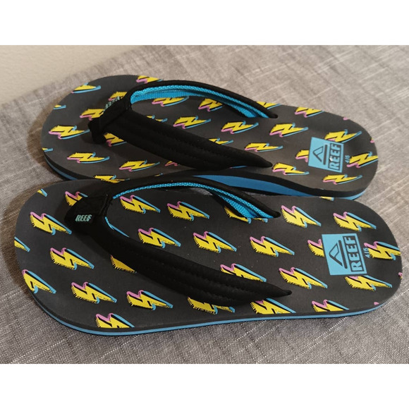 New REEF Boys 4/5 Bolt Up Supportive Flip Flops - Picture 5 of 9